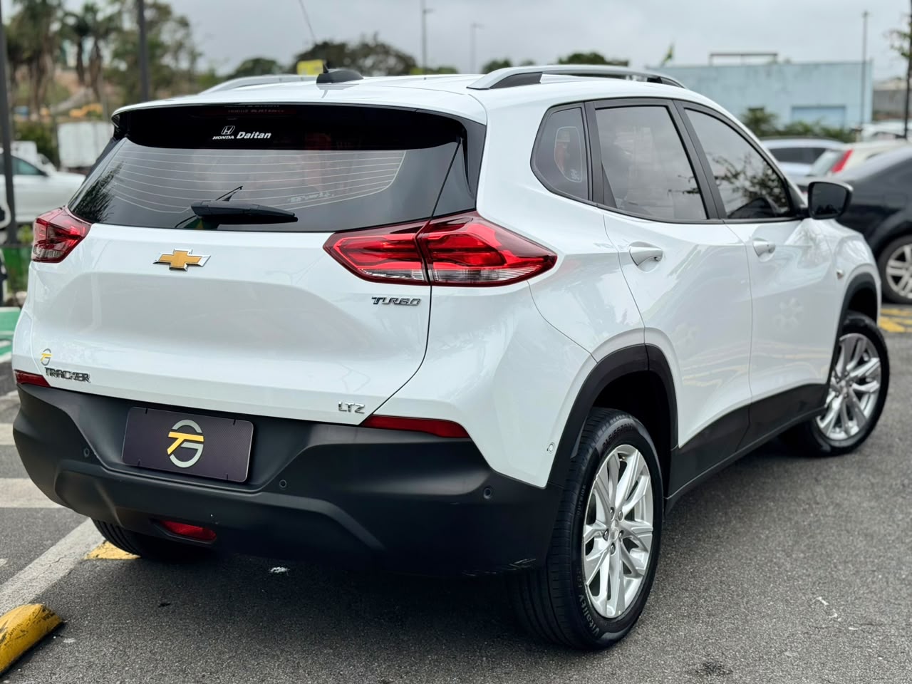 CHEVROLET TRACKER