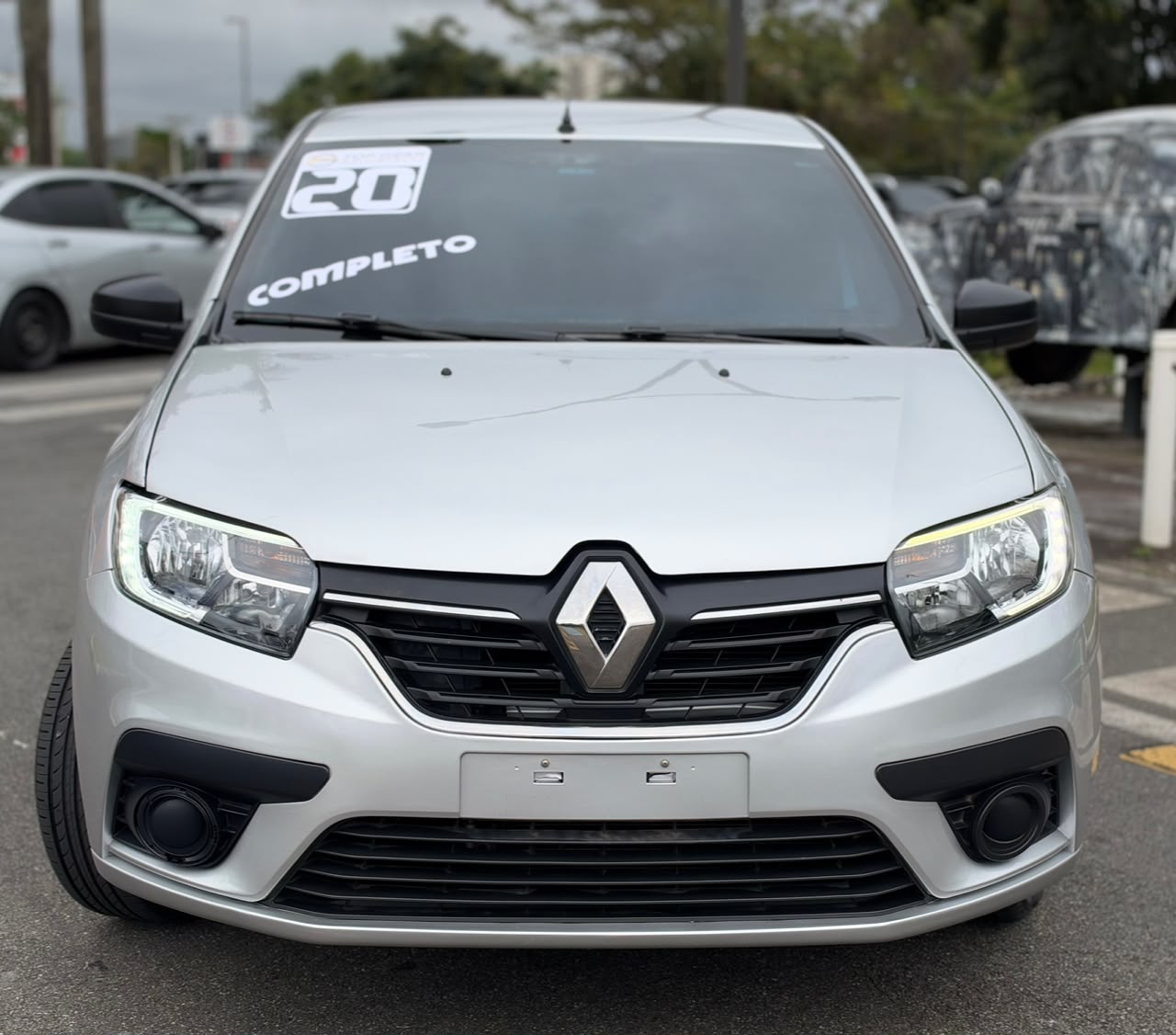 RENAULT SANDERO