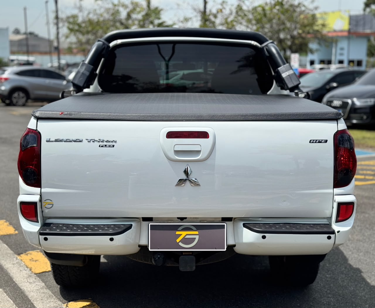 MITSUBISHI L200 TRITON