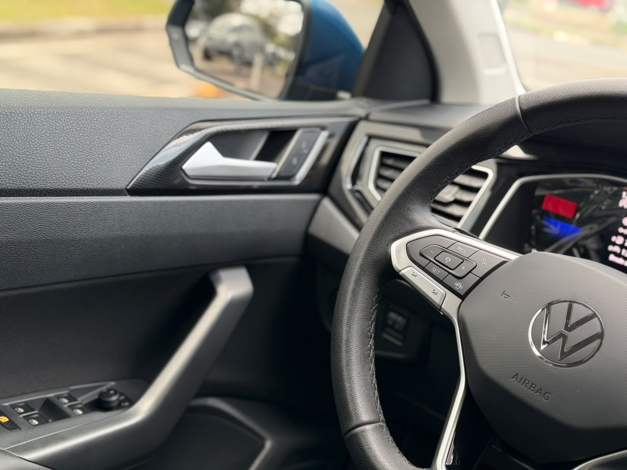VOLKSWAGEN VIRTUS