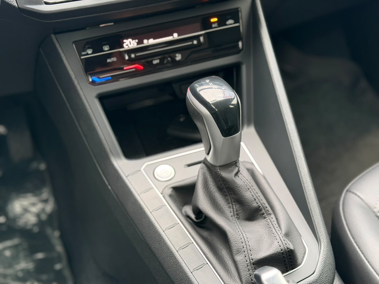 VOLKSWAGEN VIRTUS
