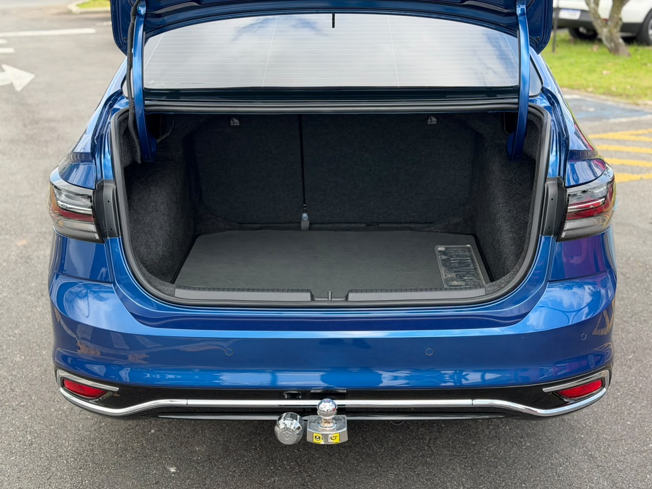 VOLKSWAGEN VIRTUS