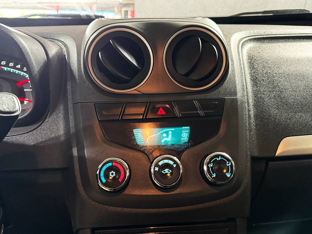 CHEVROLET MONTANA