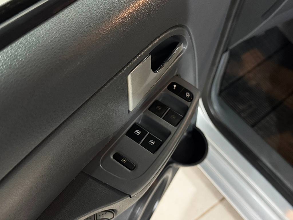 VOLKSWAGEN SPACEFOX