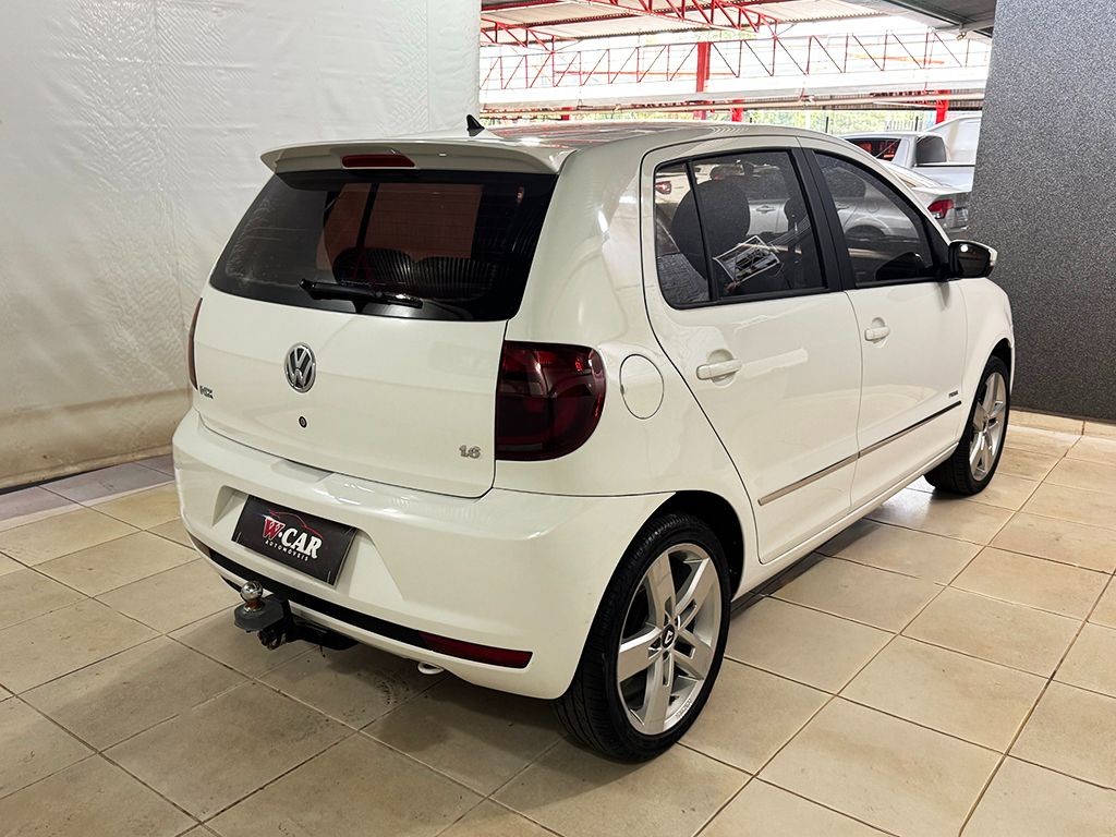 VOLKSWAGEN FOX