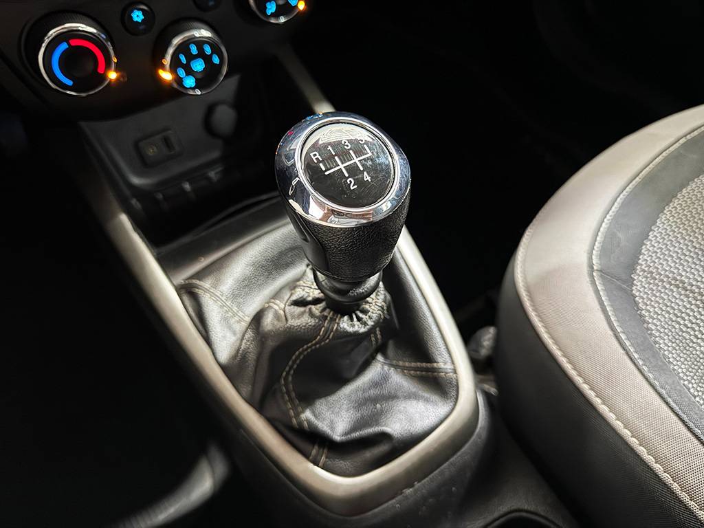 CHEVROLET PRISMA