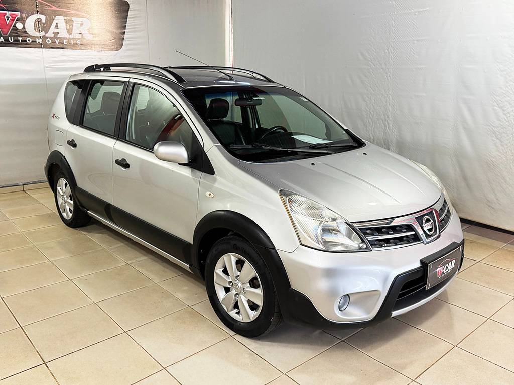 NISSAN LIVINA