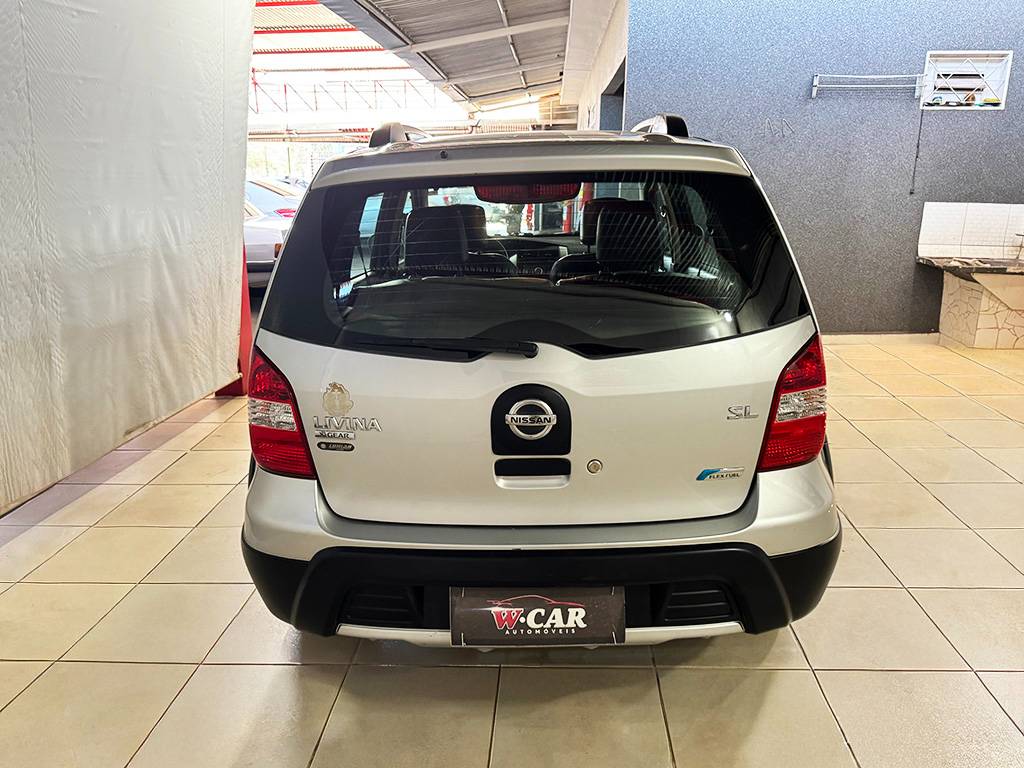 NISSAN LIVINA
