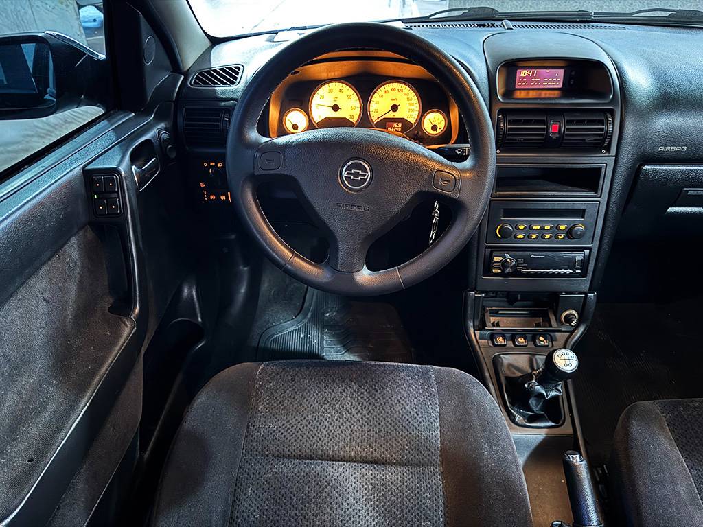 CHEVROLET ASTRA