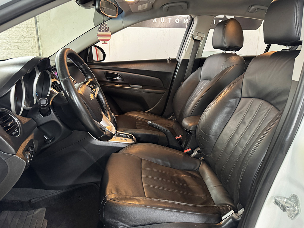 CHEVROLET CRUZE