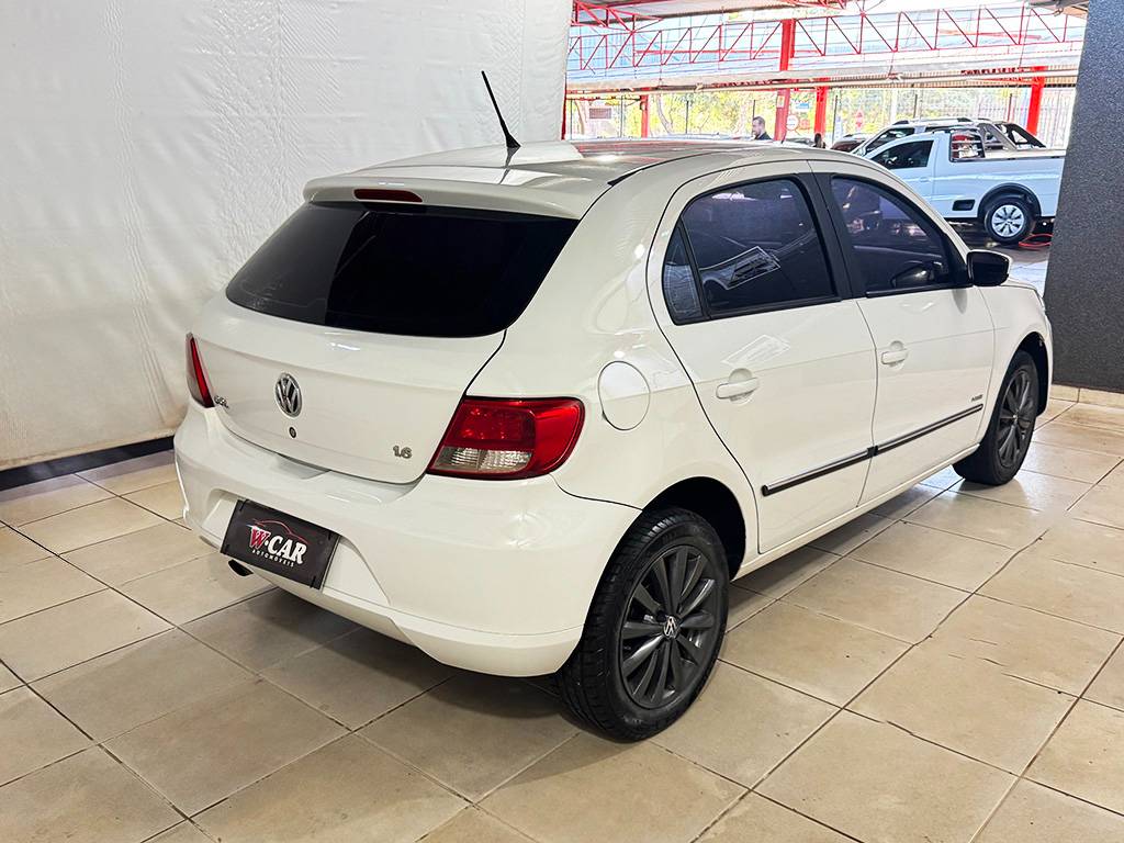 VOLKSWAGEN GOL