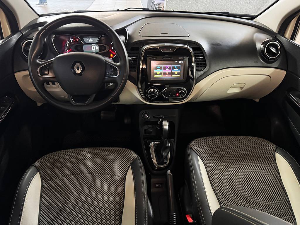 RENAULT CAPTUR