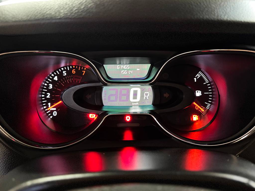 RENAULT CAPTUR