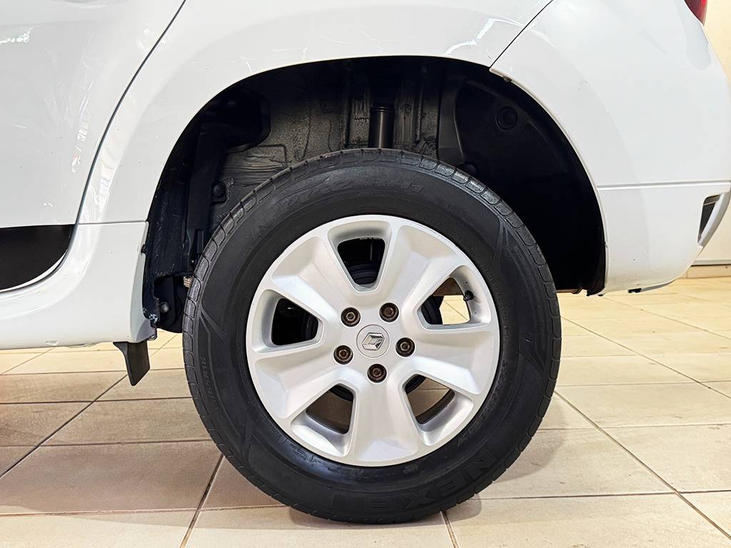 RENAULT DUSTER