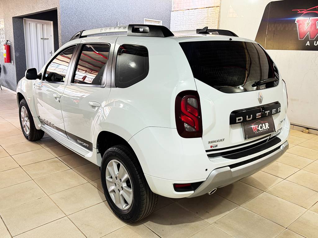 RENAULT DUSTER