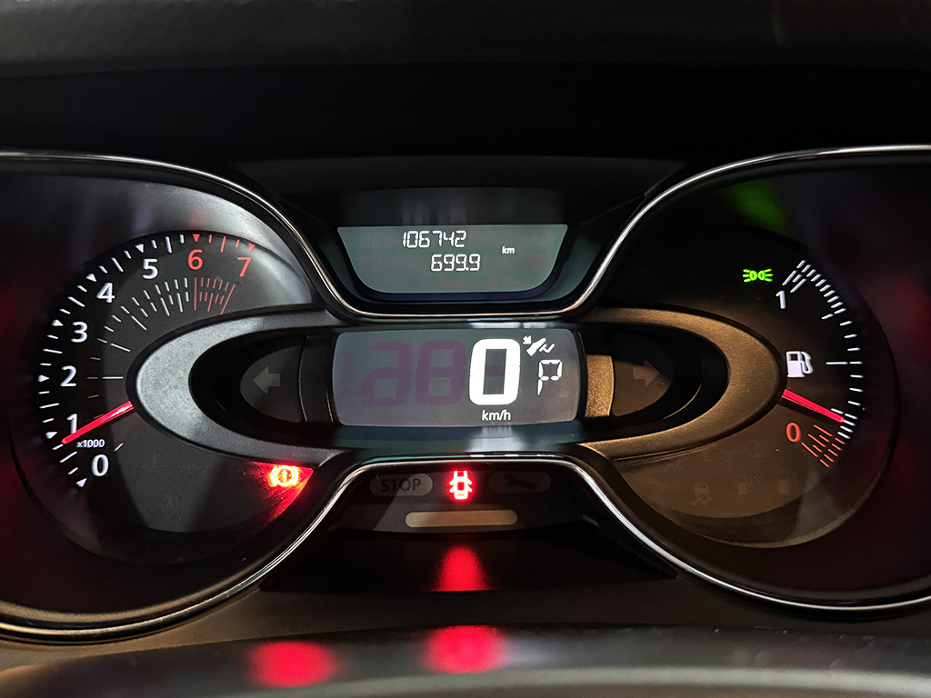 RENAULT CAPTUR