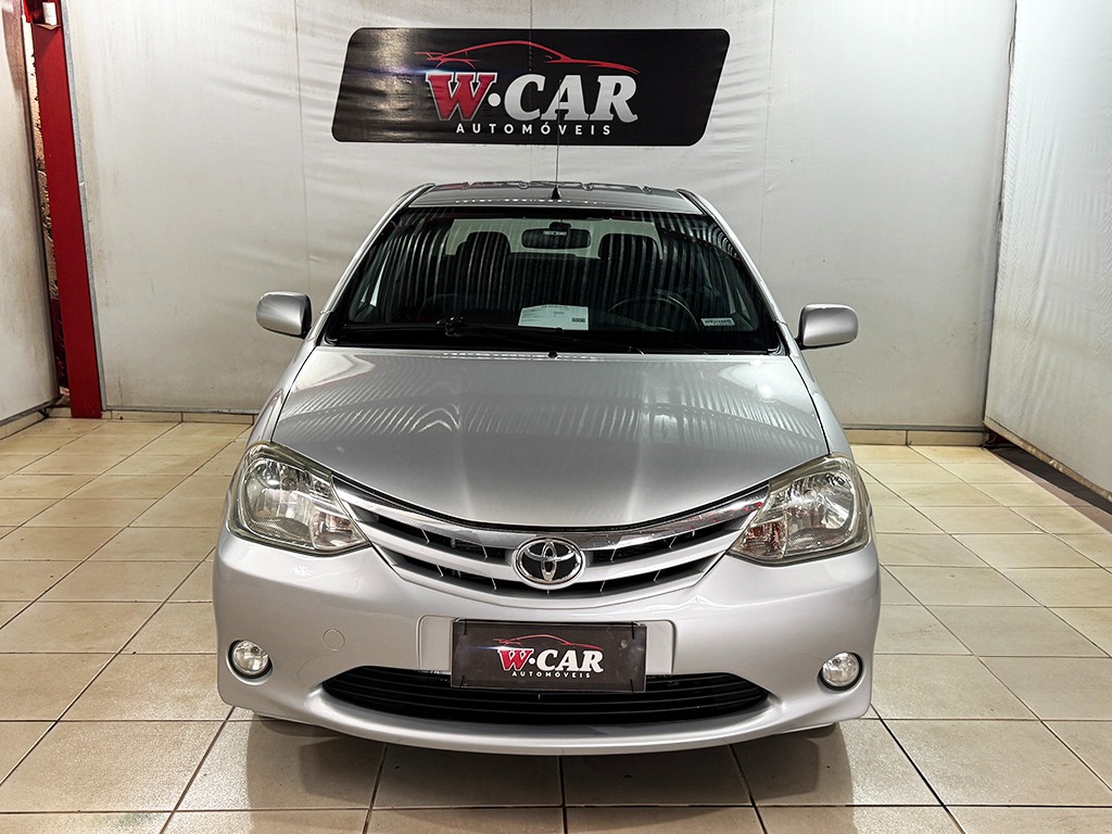 TOYOTA ETIOS