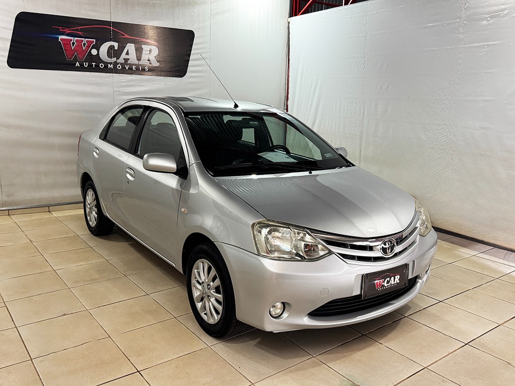 TOYOTA ETIOS