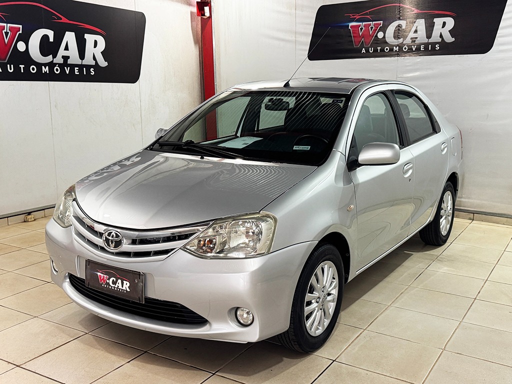 TOYOTA ETIOS
