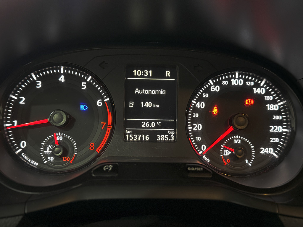VOLKSWAGEN GOL