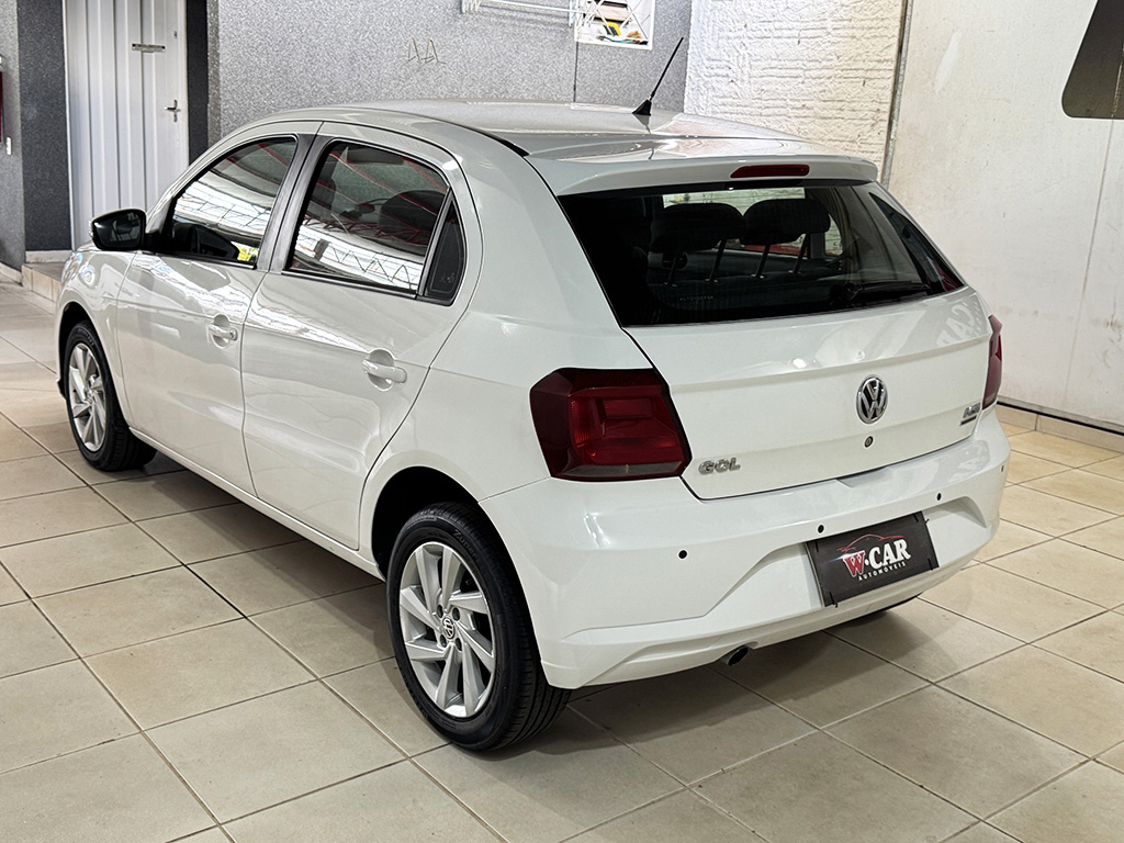 VOLKSWAGEN GOL