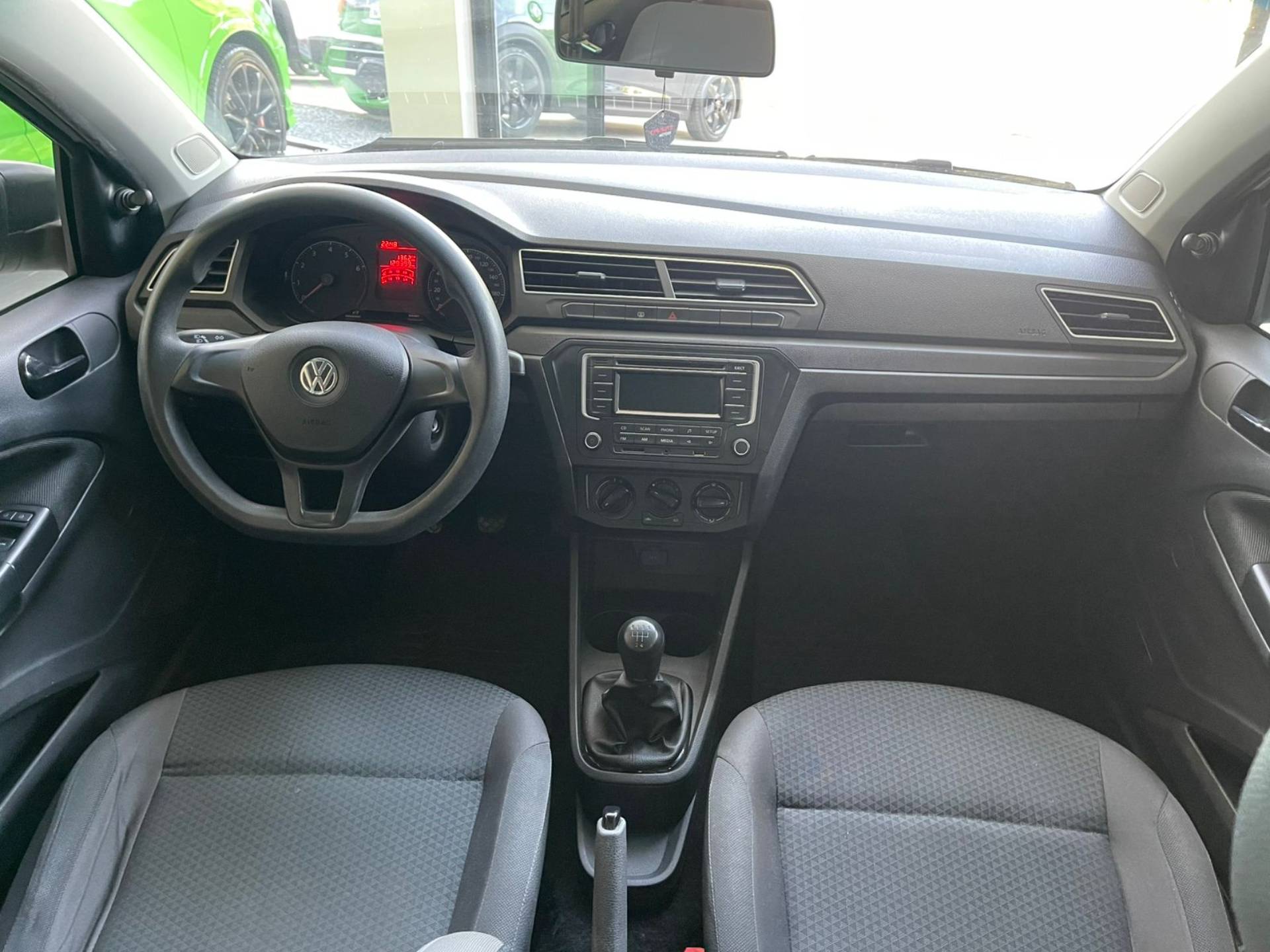 VOLKSWAGEN VOYAGE