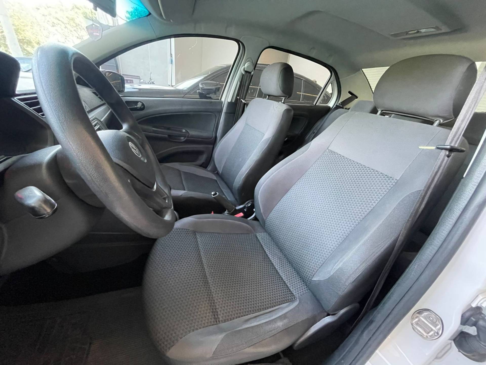 VOLKSWAGEN VOYAGE