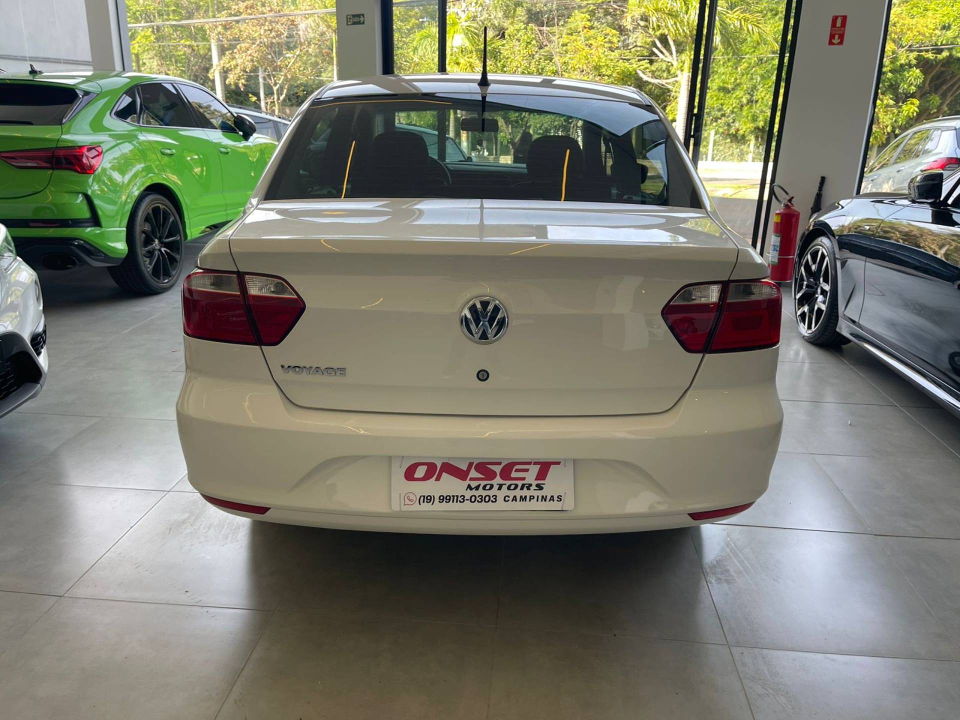 VOLKSWAGEN VOYAGE