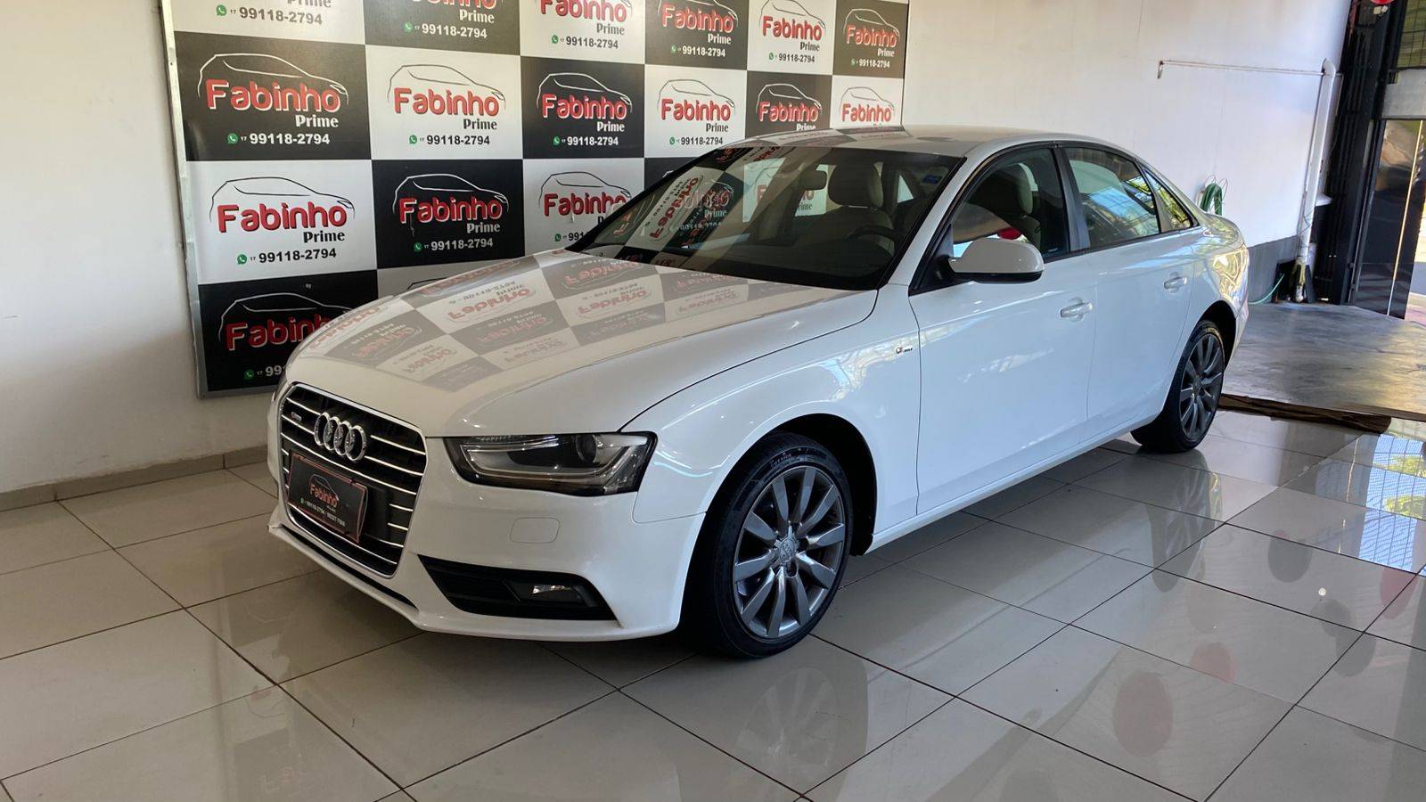 AUDI A4