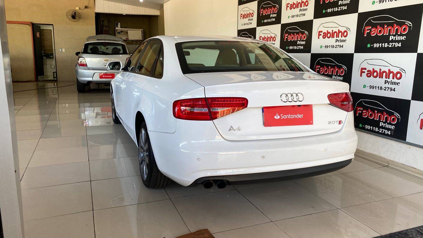 AUDI A4