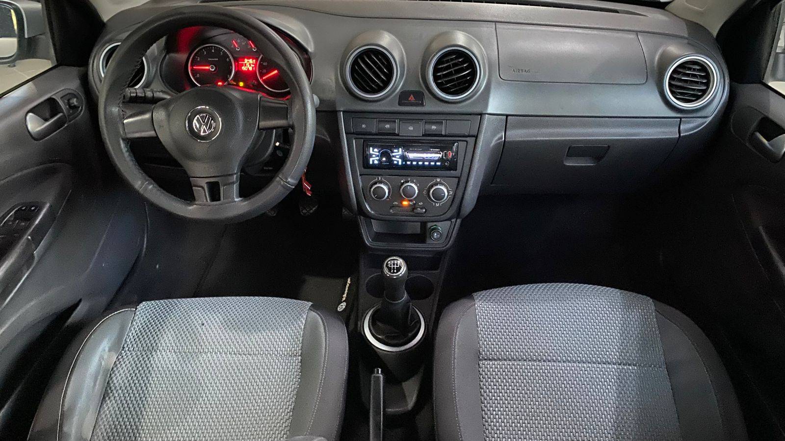 VOLKSWAGEN GOL
