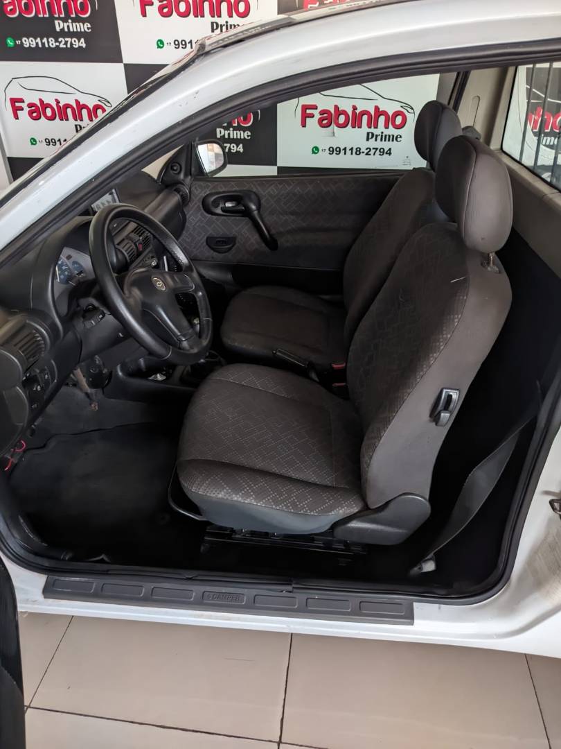 CHEVROLET CORSA