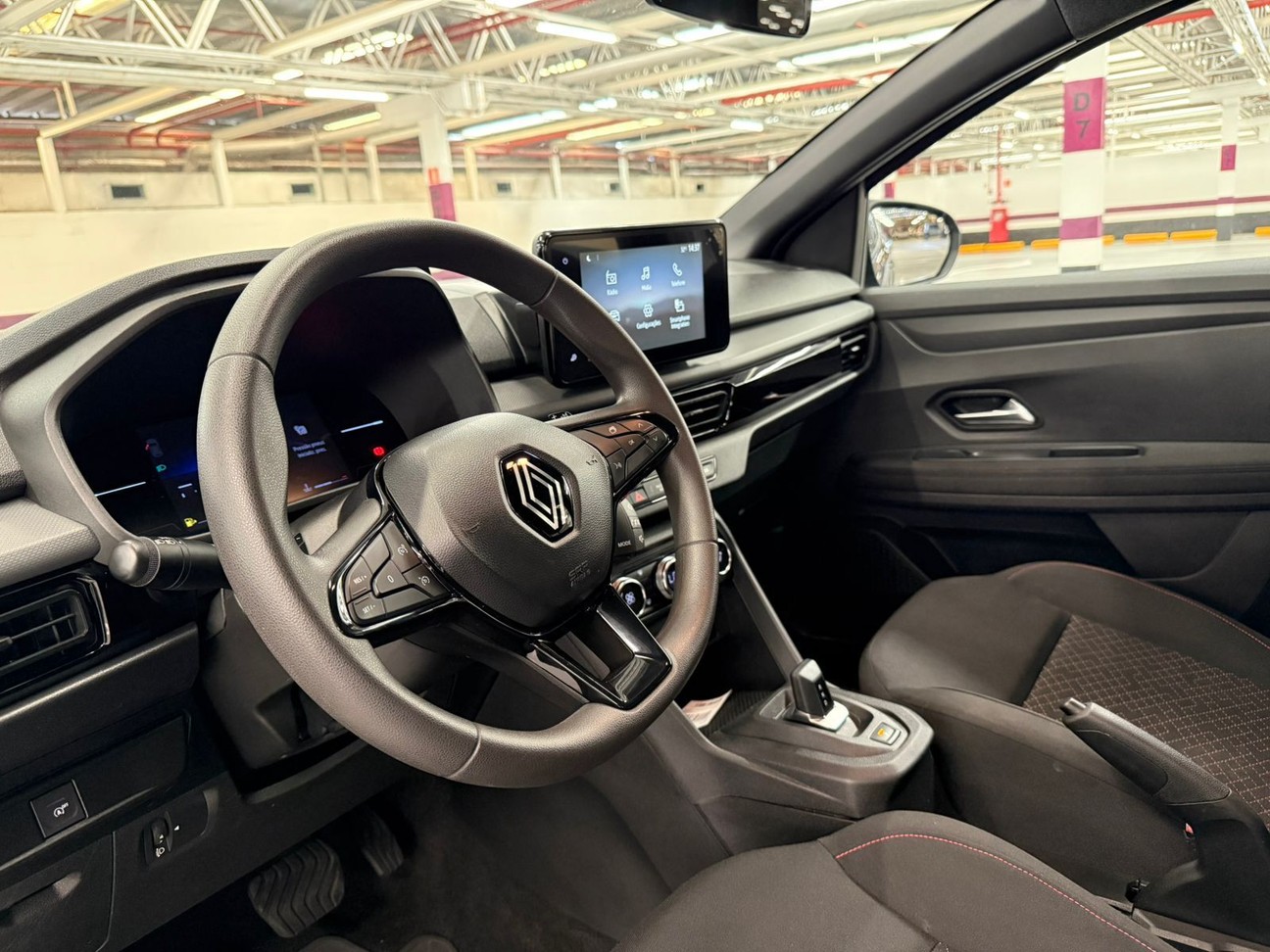 RENAULT JUVAQUATRE