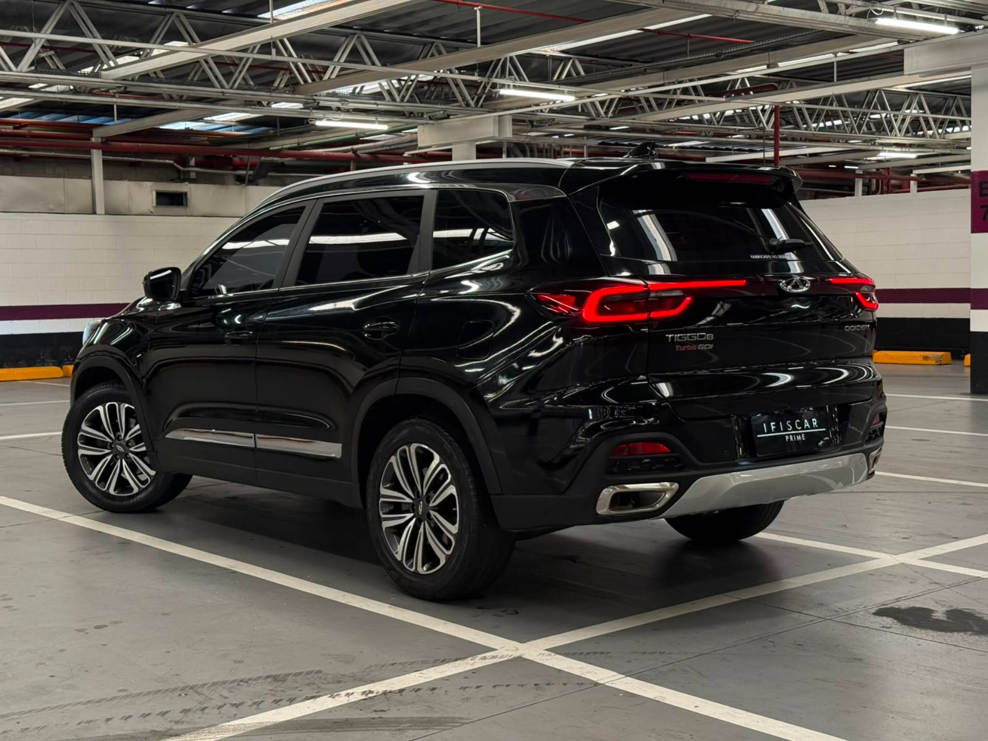 CHERY TIGGO 8