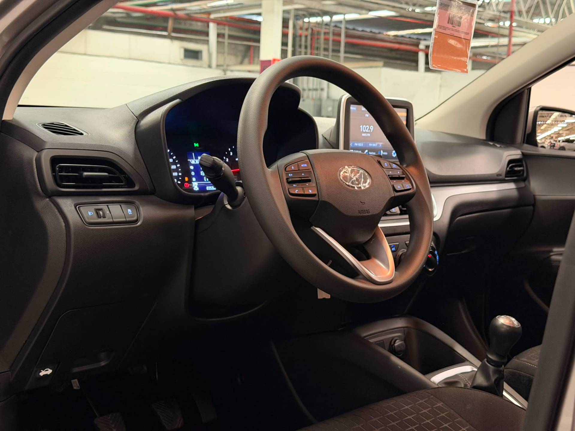 HYUNDAI HB20