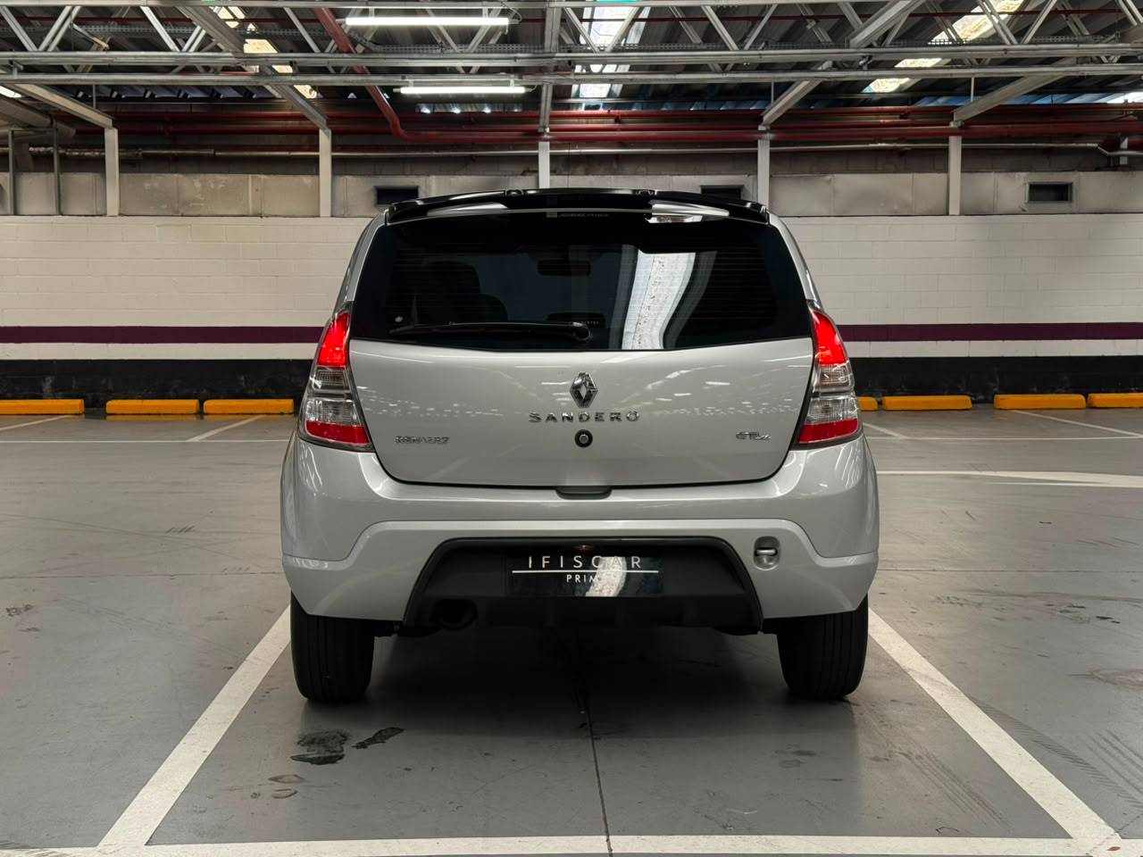 RENAULT SANDERO