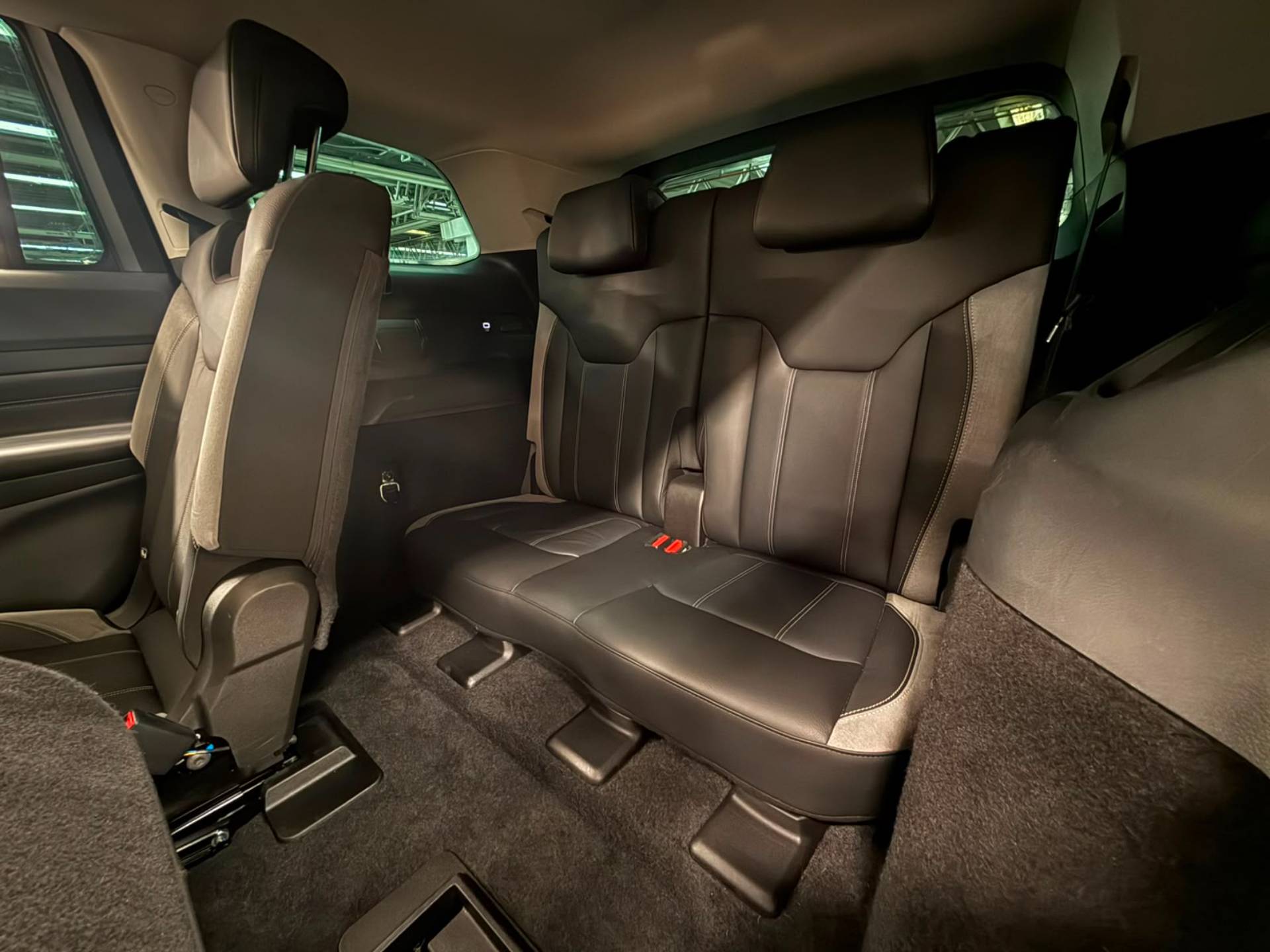 JEEP COMMANDER