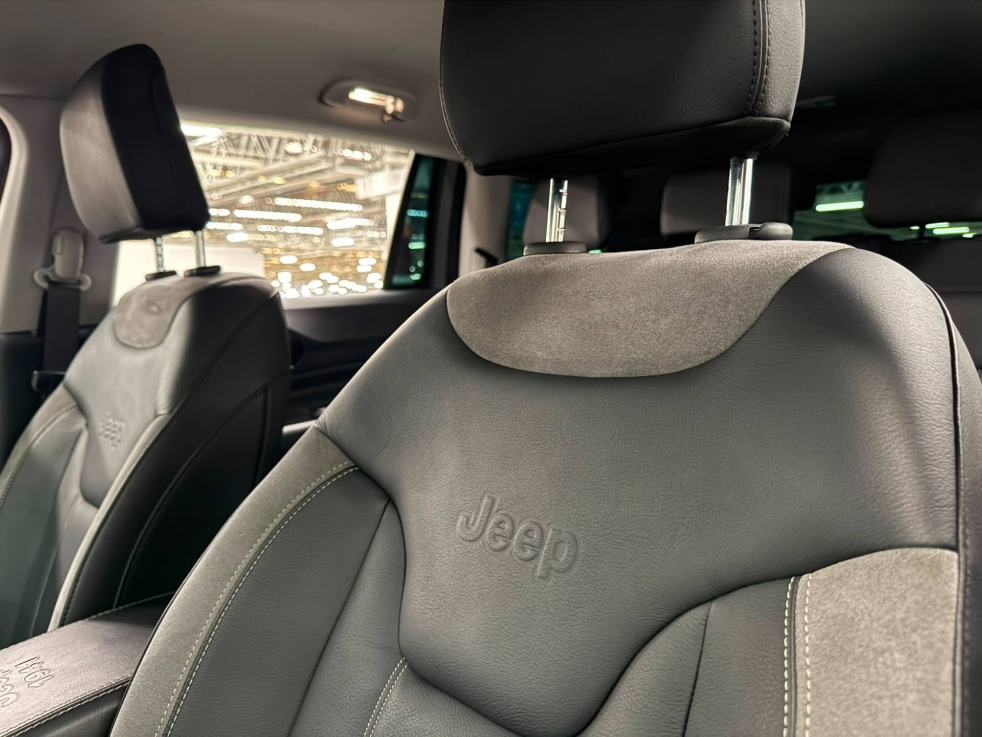 JEEP COMMANDER