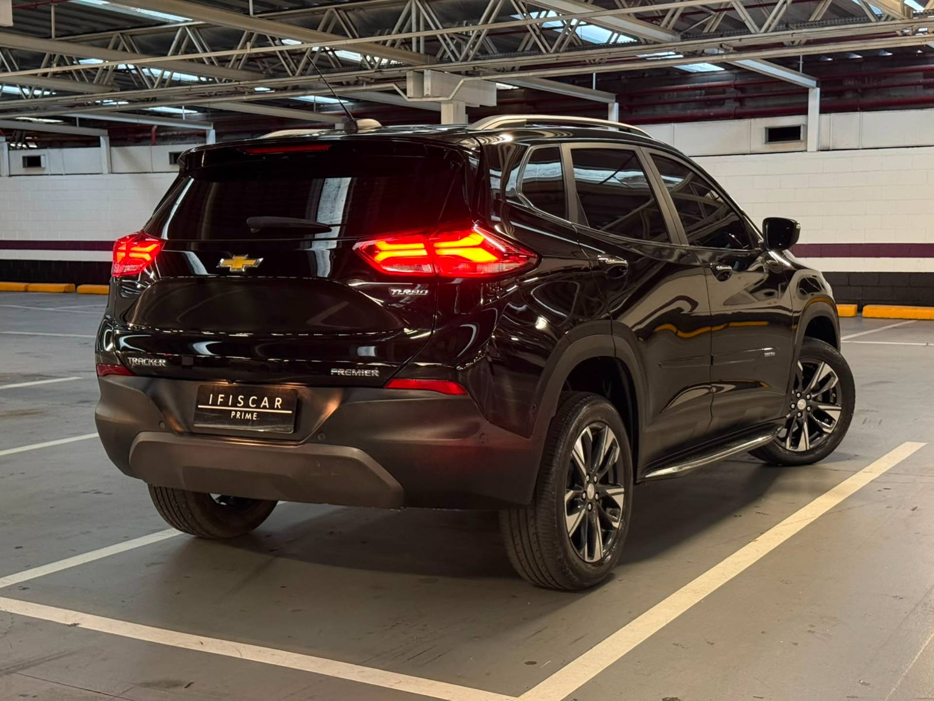 CHEVROLET TRACKER
