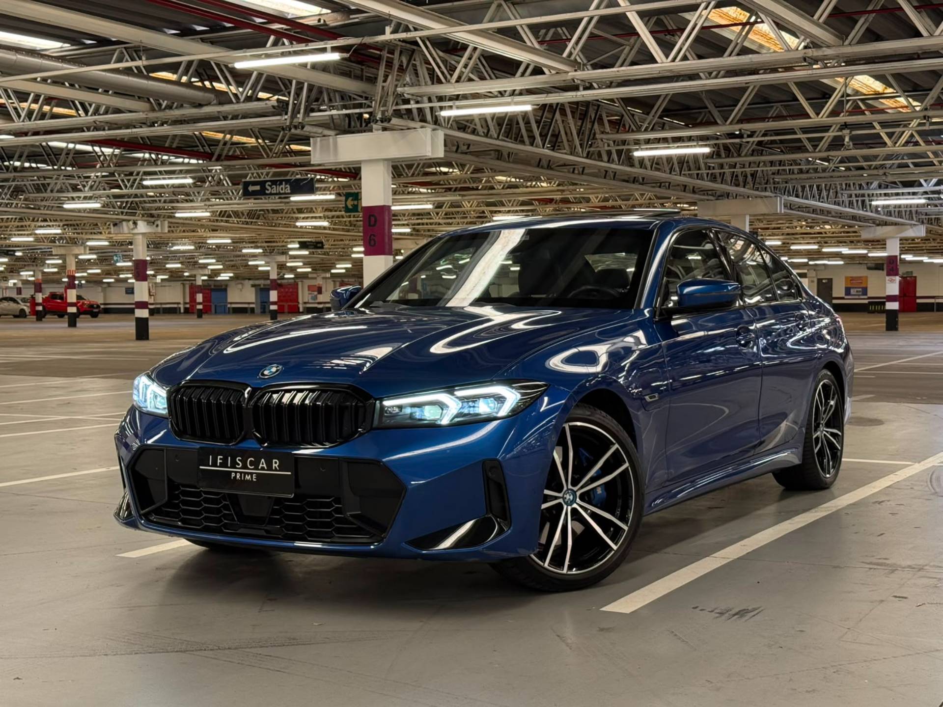 BMW 330e