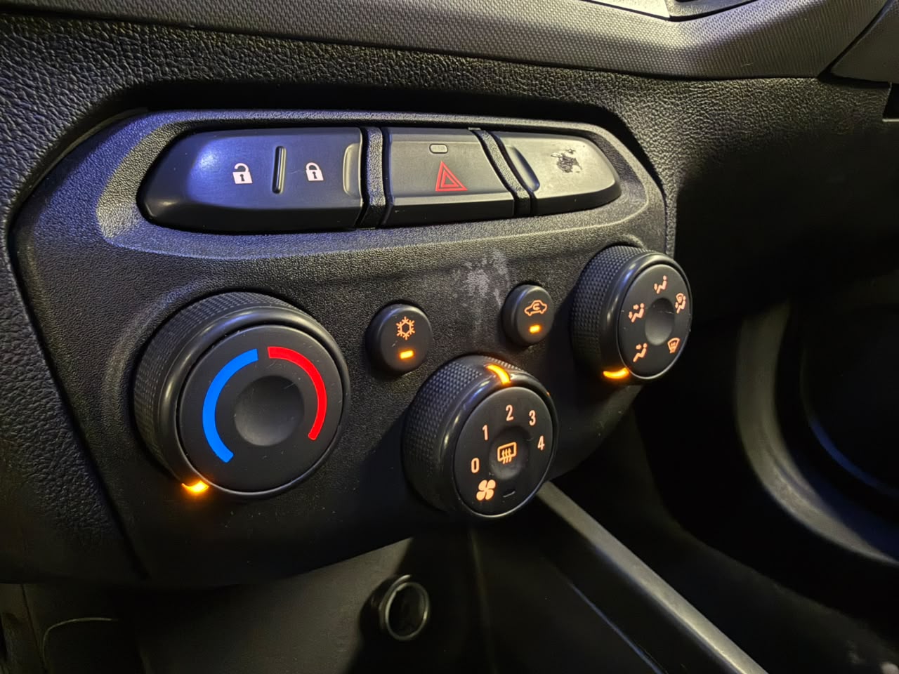 CHEVROLET PRISMA