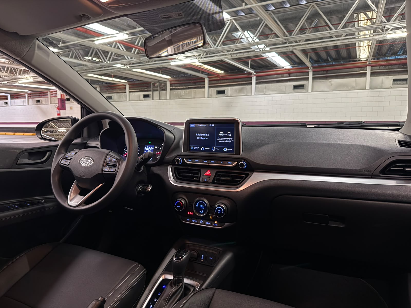 HYUNDAI HB20