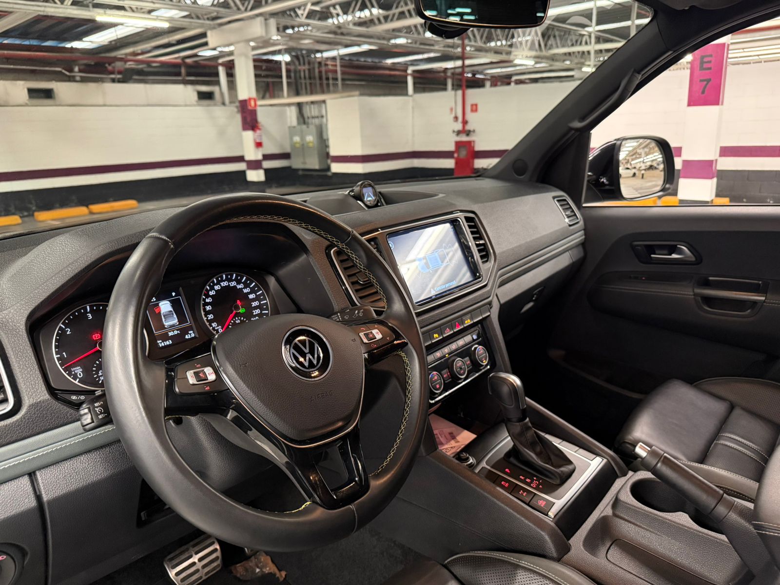 VOLKSWAGEN AMAROK