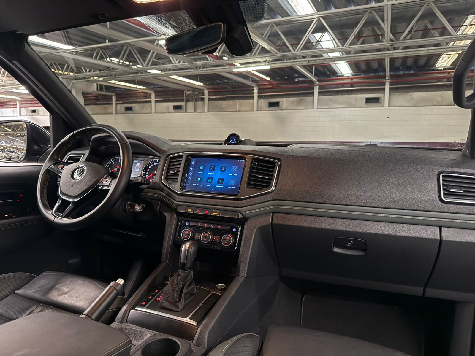 VOLKSWAGEN AMAROK