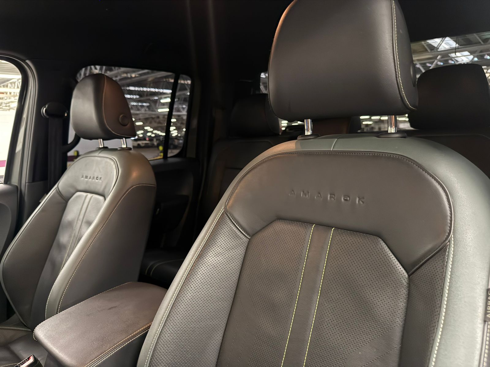 VOLKSWAGEN AMAROK