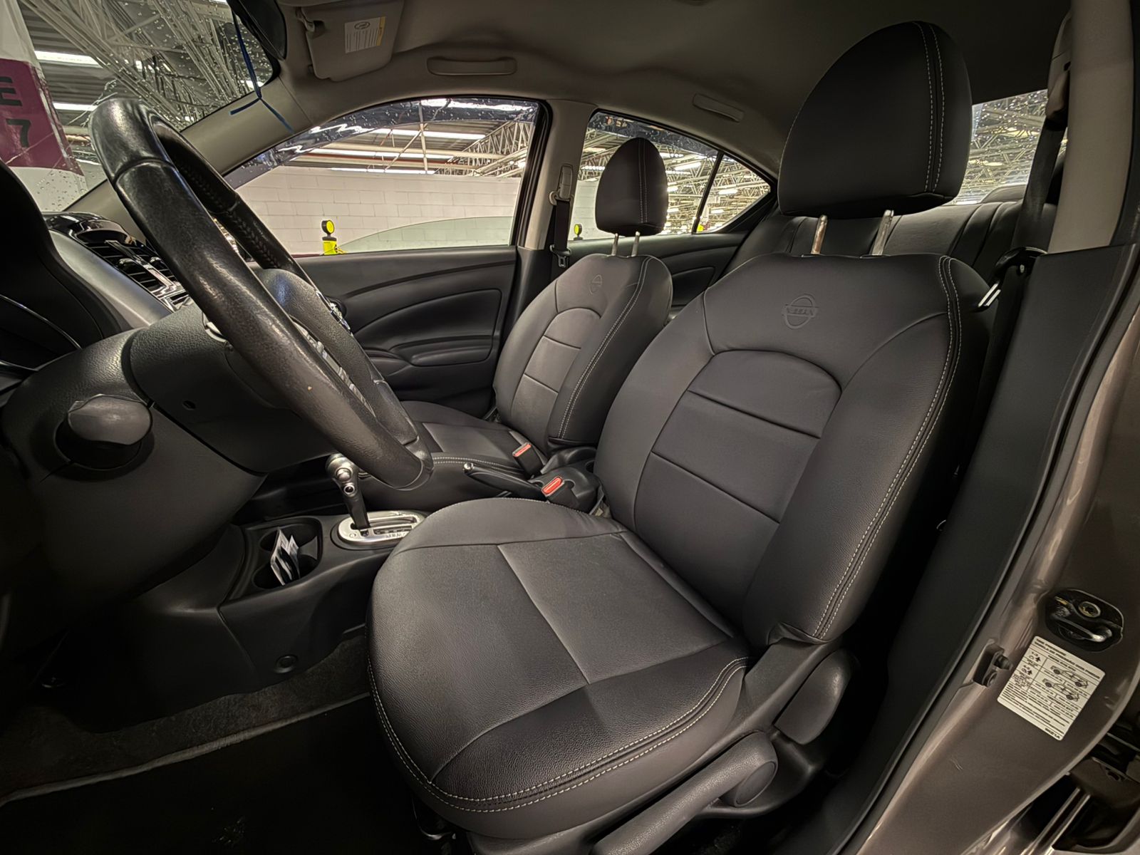 NISSAN VERSA