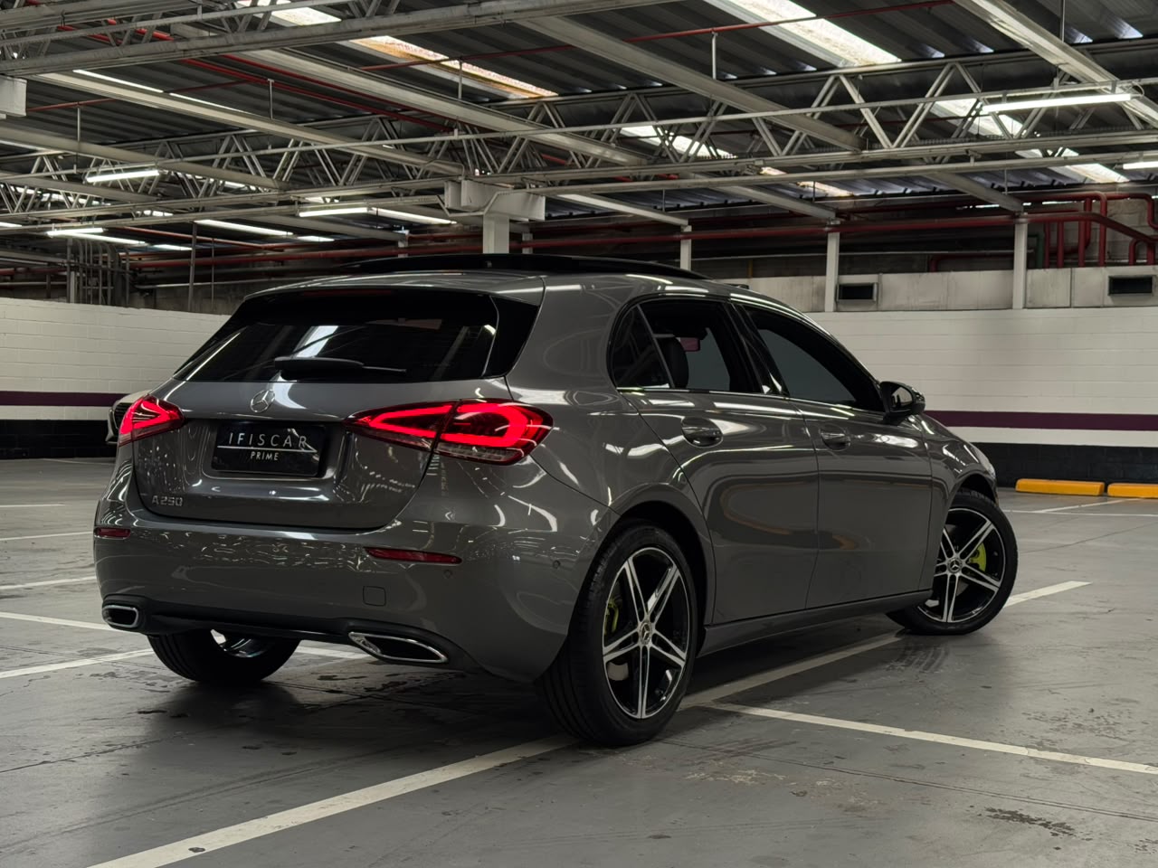 MERCEDES-BENZ A 250