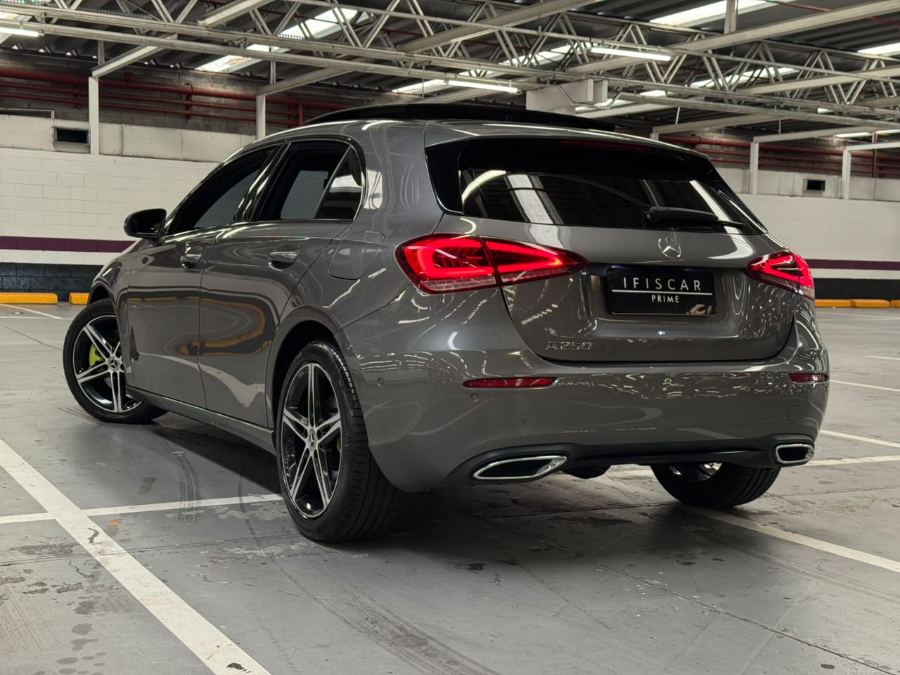 MERCEDES-BENZ A 250