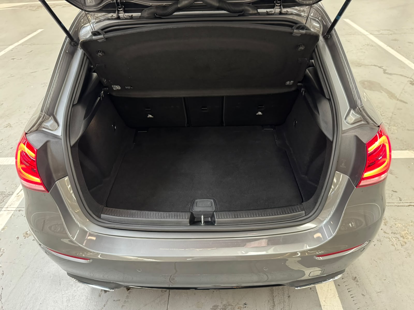 MERCEDES-BENZ A 250