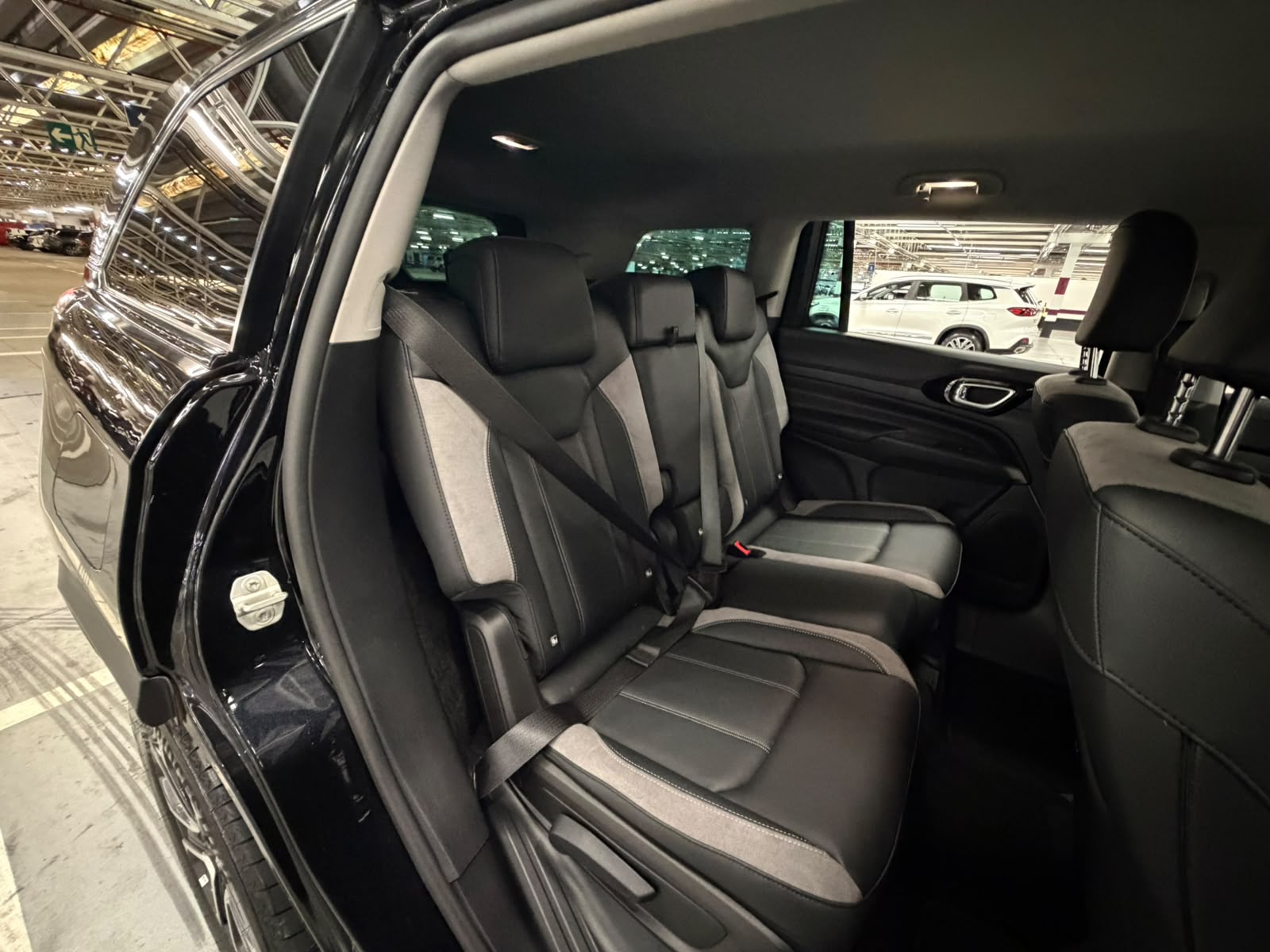 JEEP COMMANDER